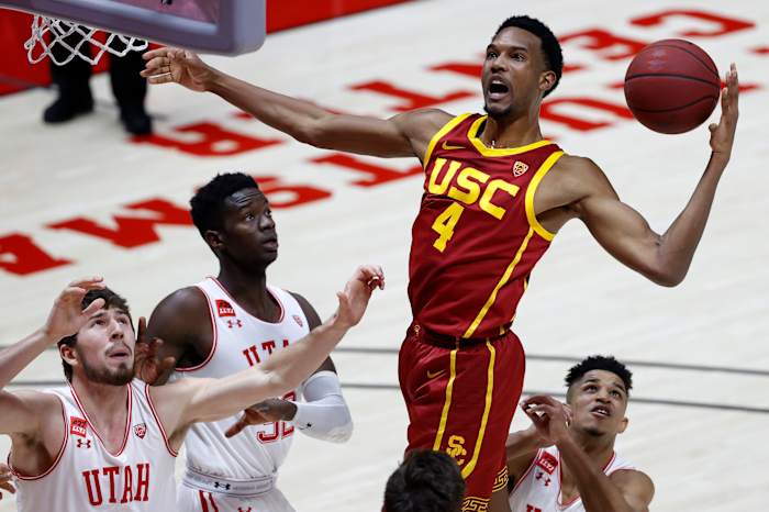 USC Freshman Evan Mobley vs. Utah
